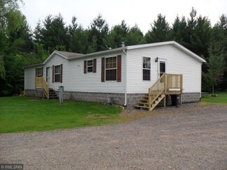 17895 Peggy Ln, Grasston, MN 55030