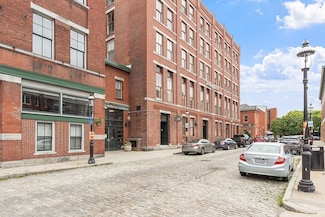 172 Middle St Unit 105, Lowell, MA 01852