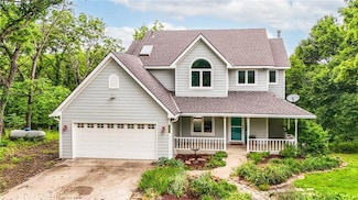 1469 E 660th Rd, Lawrence, KS 66049