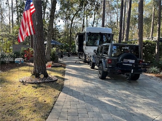 57 Arrow Rd, Hilton Head Island, SC 29928