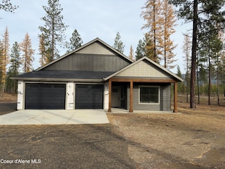 53 Wallace Ln, Blanchard, ID 83804