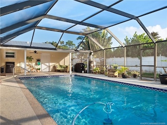 1544 NW Spruce Ridge Dr, Stuart, FL 34994
