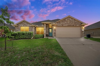 6545 Tierra Dr, Woodway, TX 76712