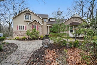200 Gold Rush Dr, Hawley, PA 18428