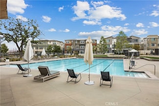 26973 Prospector Rd Unit 302, Valencia, CA 91381