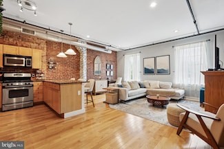 7 Church St Unit 12, Philadelphia, PA 19106