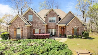 102 Kimrick Cir, Deatsville, AL 36022