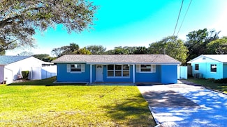 803 E 15th Ave, New Smyrna Beach, FL 32169