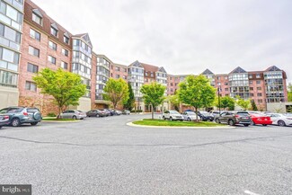 2901 S Leisure World Blvd Unit 530, Silver Spring, MD 20906
