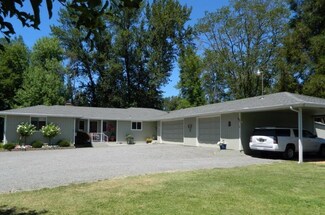 3676 Leonard Rd, Grants Pass, OR 97527