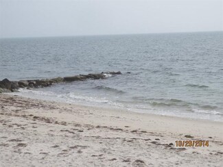 26 Whippoorwill Rd, Chilmark, MA 02535