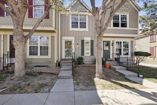 1811 S Quebec Way Unit 60, Denver, CO 80231