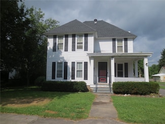 205 Madison St, Newark, NY 14513