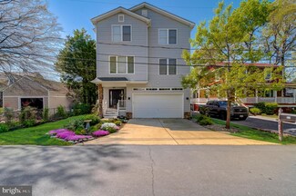 4956 Bonniewood Dr, Shady Side, MD 20764