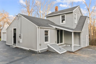 76 Kane St, Southington, CT 06489