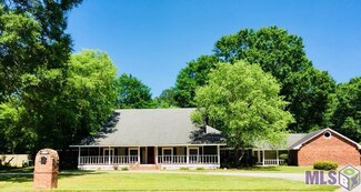 8628 Shady Bluff Dr, Baton Rouge, LA 70818
