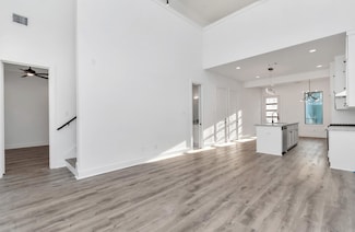 5609 Savyon Dr, Houston, TX 77091