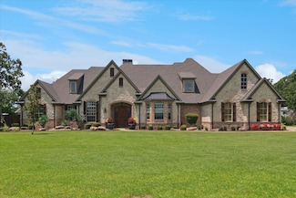 1022 S Bend Dr, Kaufman, TX 75142
