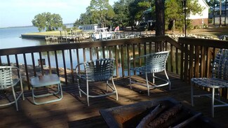 36 Mardi Gras Way, Panacea, FL 32346