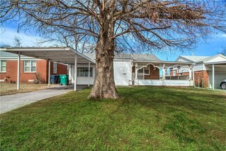 729 SW 49th St, Oklahoma City, OK 73109