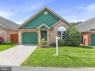 20403 Kings Crest Blvd, Hagerstown, MD 21742