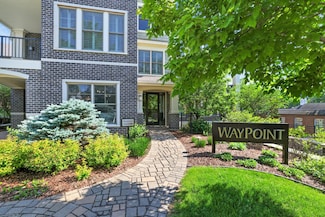 415 Indian Mound St Unit 203, Wayzata, MN 55391