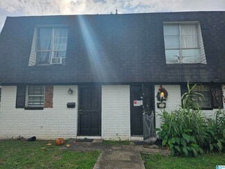 921 4th Ct W, Birmingham, AL 35204