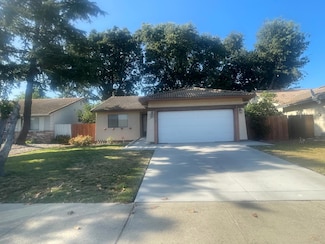 1103 Summerview Dr, Stockton, CA 95210
