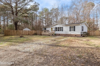 115 Beech Cir, Moyock, NC 27958