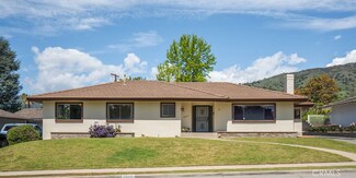 2047 Pinehurst St, Glendora, CA 91741