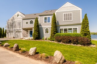 7707 Shore Ln, Watervliet, MI 49098