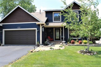 33246 N Lake Shore Dr, Grayslake, IL 60030