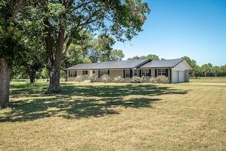 9778 NW State Highway 11, Whitewright, TX 75491