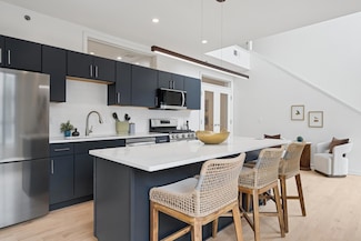 3104 W Lake St Unit 412, Minneapolis, MN 55416