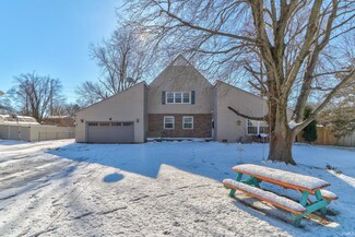 8499 Chestnut Dr, Newburgh, IN 47630
