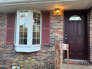 229 Taylor Ave Unit 3, Elizabethton, TN 37643