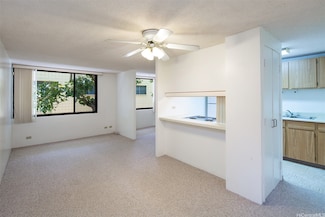 825 Coolidge St Unit 210, Honolulu, HI 96826