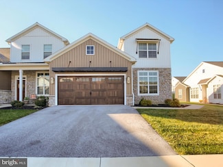 787 Aurora Dr, Mechanicsburg, PA 17055