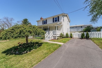 48 Laclede Ave, Chicopee, MA 01020