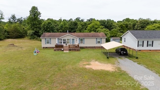 1007 W Cabaniss Rd, Shelby, NC 28150
