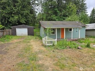 785 NE Mcwilliams Rd, Bremerton, WA 98311