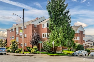 4405 SW Alaska St Unit 307, Seattle, WA 98116
