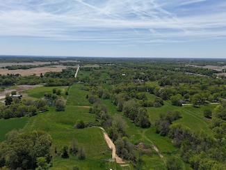 15937 U S 24, Lewistown, IL 61542