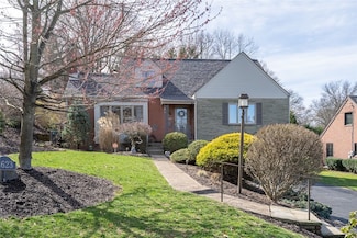 4623 W Lawnview Ave, Pittsburgh, PA 15227