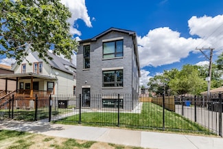 717 N Parkside Ave Unit 1, Chicago, IL 60644