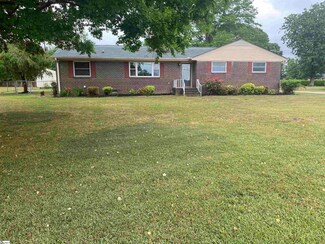 105 Bethel Rd, Simpsonville, SC 29681