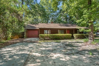 2344 Tuscavilla Rd, Tallahassee, FL 32312