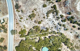 2100 Clubs Dr, Boerne, TX 78006