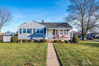 1110 Worth Dr, South Plainfield, NJ 07080