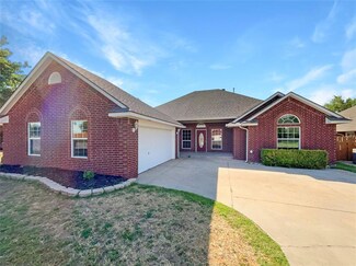612 Wicket Place, Yukon, OK 73099
